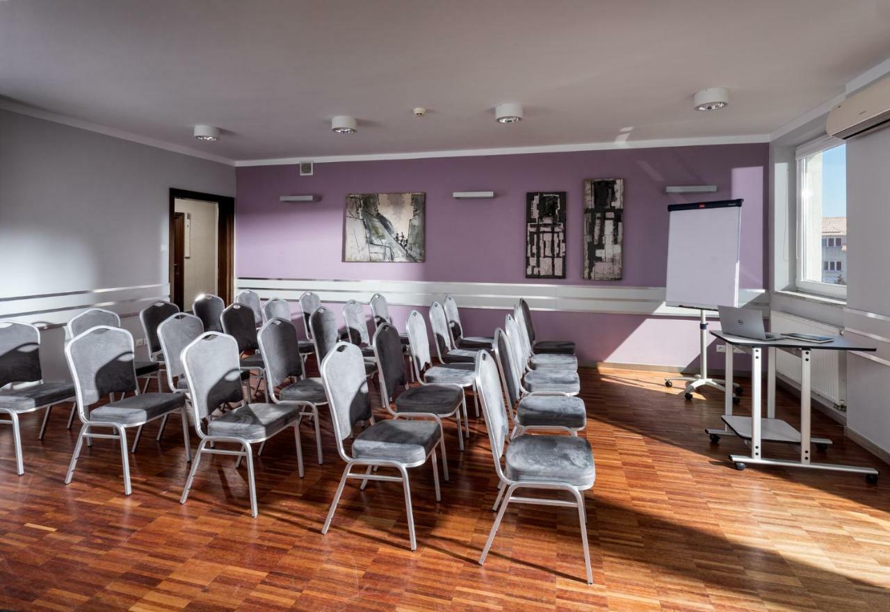 גדנסק Hotel Beethoven מראה חיצוני תמונה